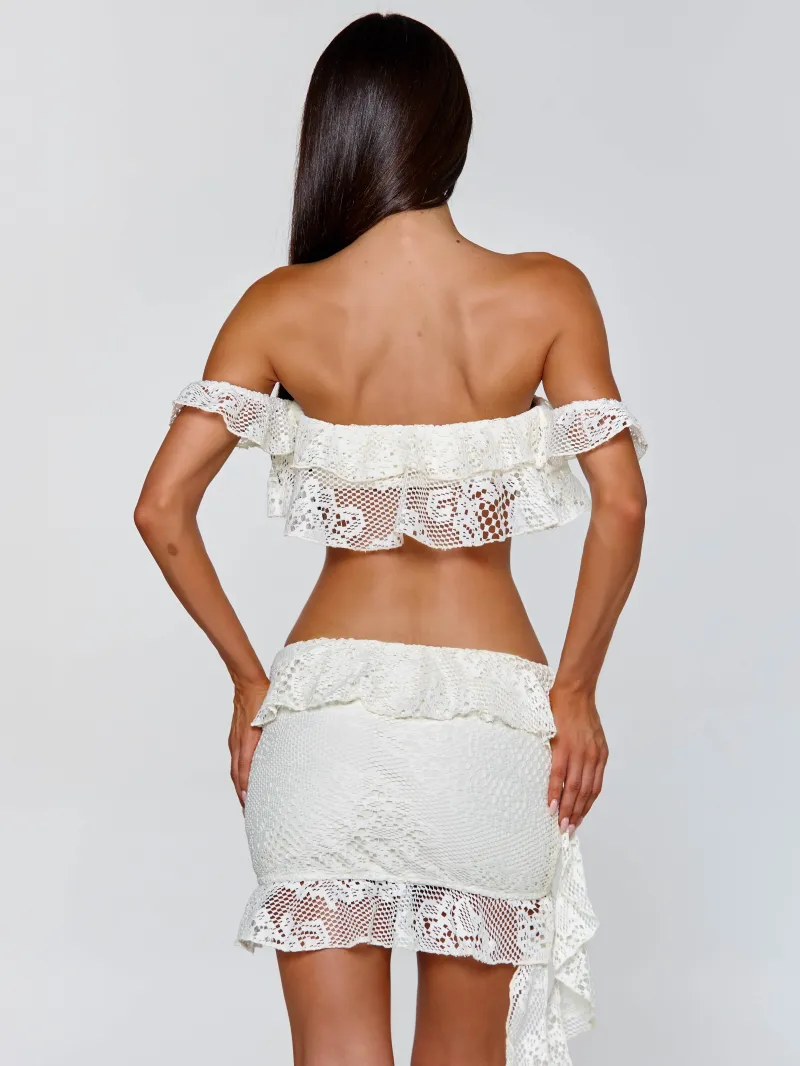 IVORY STRAPLESS FRILL CROP TOP - Image 4