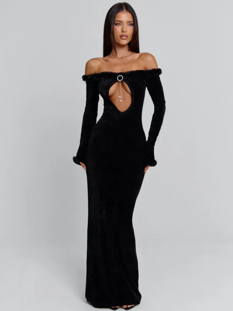 BLACK CUTOUT HARDWARE MAXI DRESS