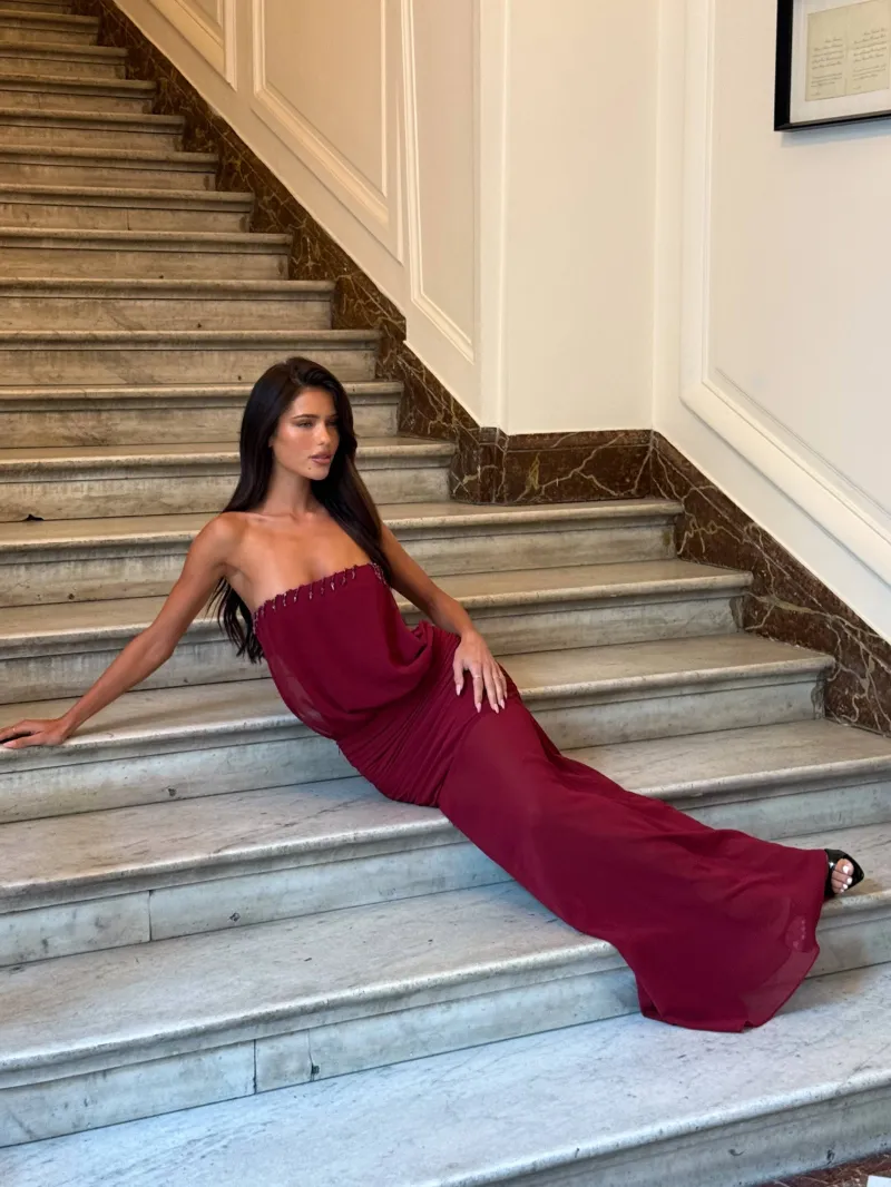 BURGUNDY BACKLESS STRAPLESS MAXI DRESS - Image 5