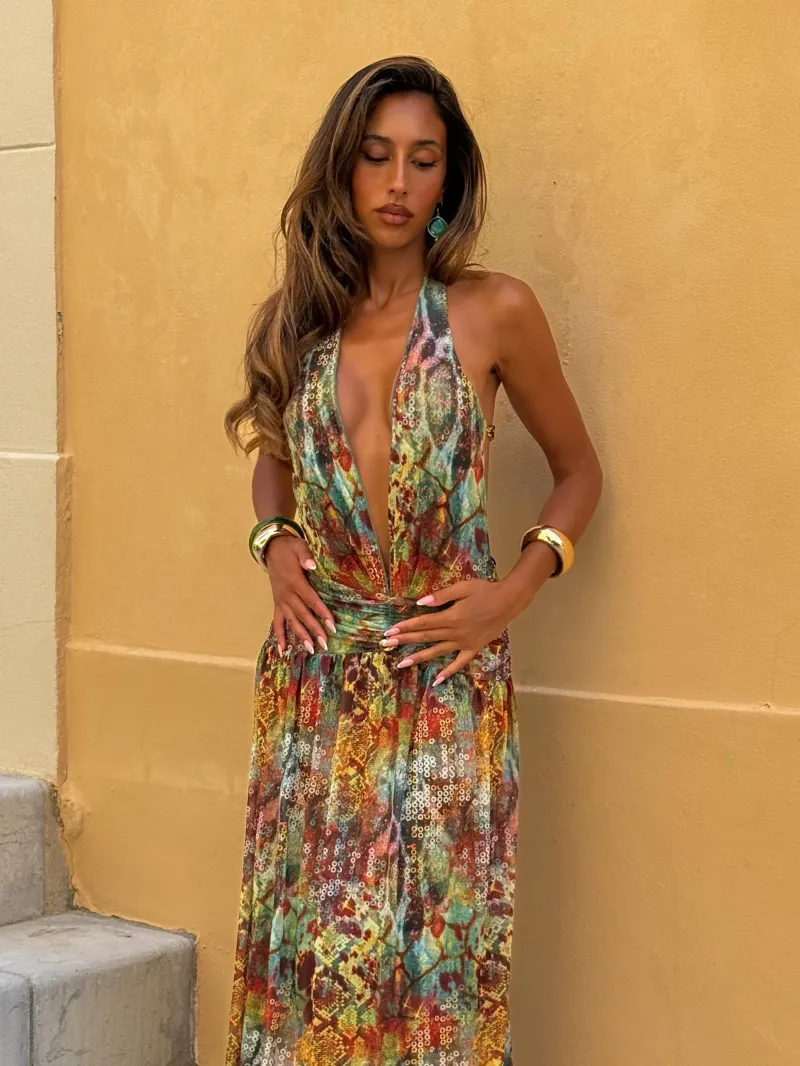 OPEN BACK HALTER PLUNGE MAXI DRESS - Image 4