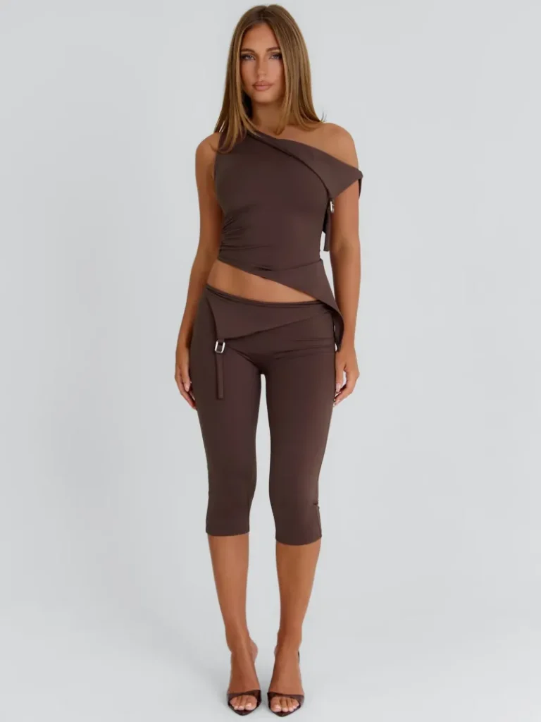 CAPRI CHOCOLATE HARDWARE BUCKLE PANTS