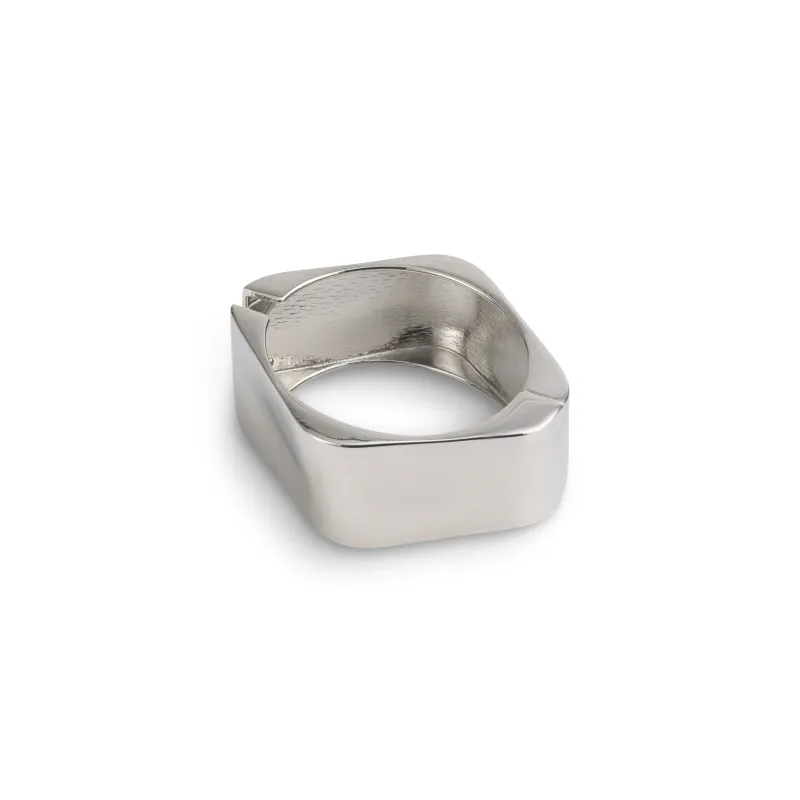 SILVER PEARL DRAPE BANGLE
