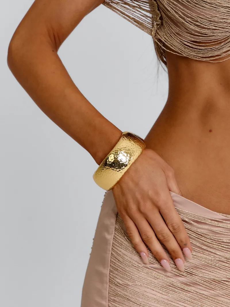 GOLD TRIM DRAPE BANGLE - Image 2